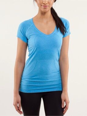 RARE Lululemon Run: Swiftly Tech V Neck Sz 8 In 
Beach Blanket Blue